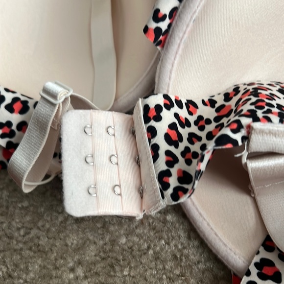 Women Chinese Laundry Bra - Picture 4 of 6